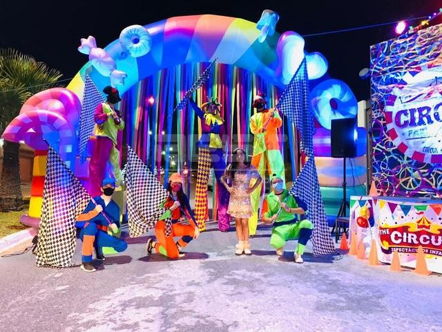 Customized inflatable candy arch for Christmas decoration