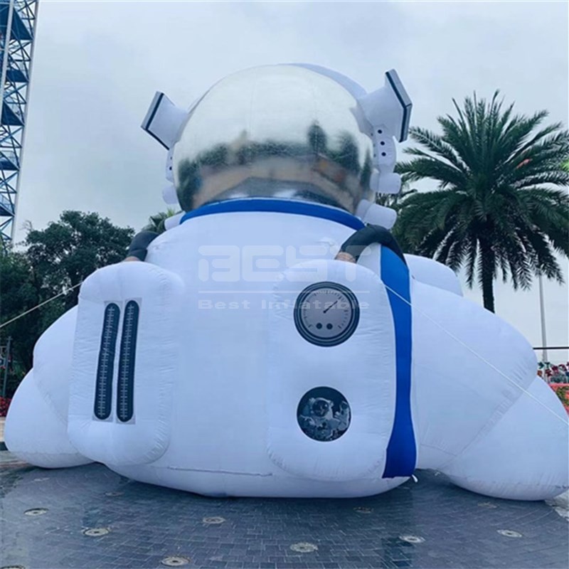 spaceflight show promotion inflatable repicates space theme giant inflatable astronaut spaceman For Science Events decoration