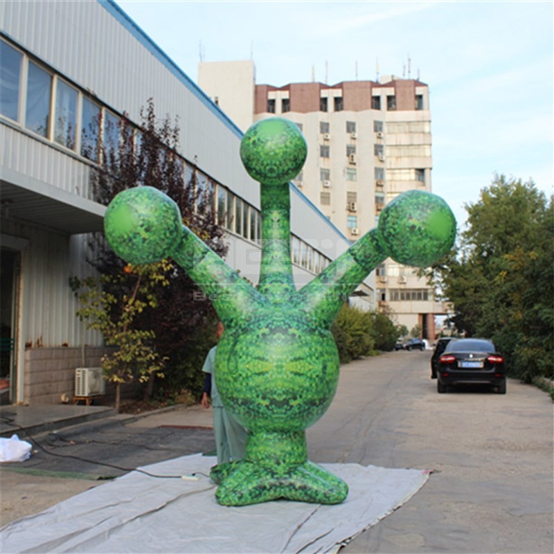 Inflatable weird alien three eyes creature model for advertising decoration