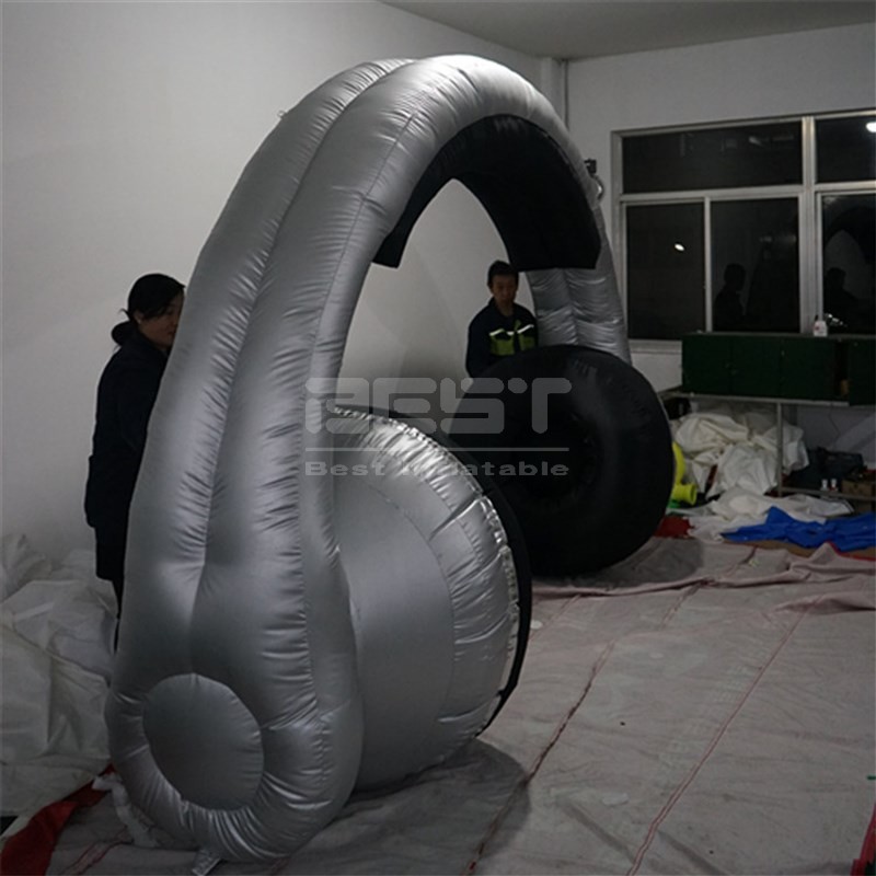 Factory Wholesale Silver Material Inflatable Headphone Arch Activity Decorating Inflatable Arch Props
