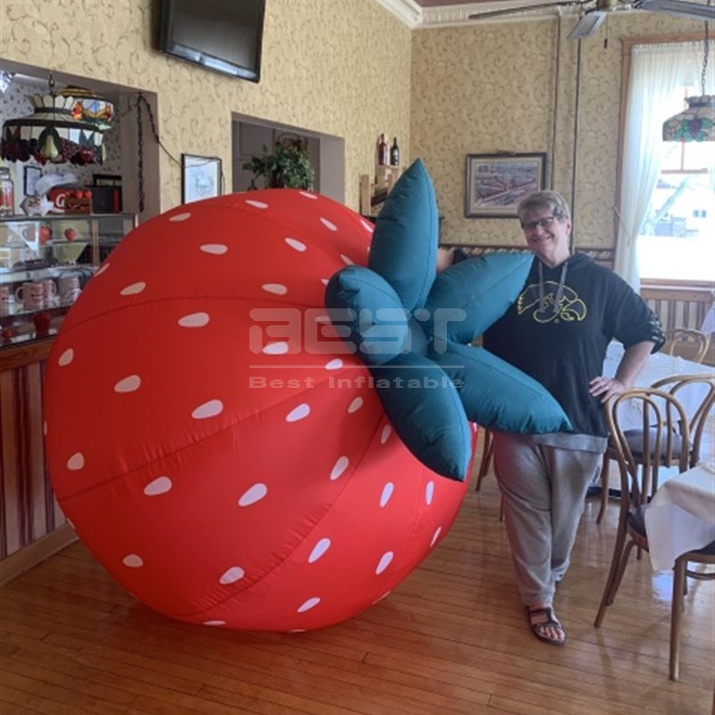 LED decorated inflatable strawberry fruit, giant inflatable strawberry balloon for party